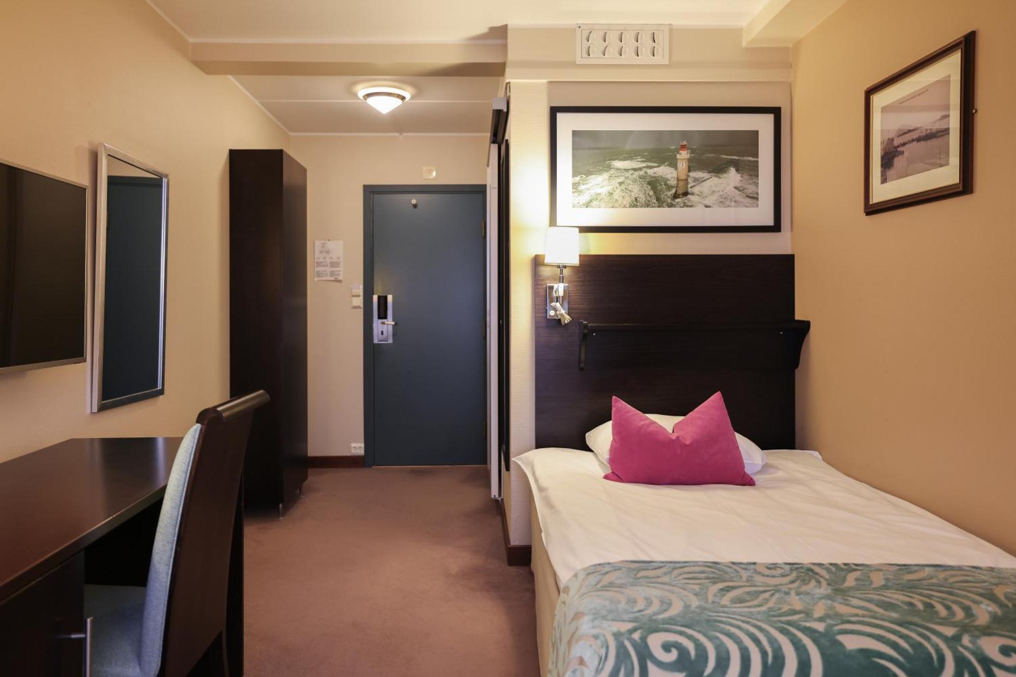 Quality Hotel Florø Εξωτερικό φωτογραφία